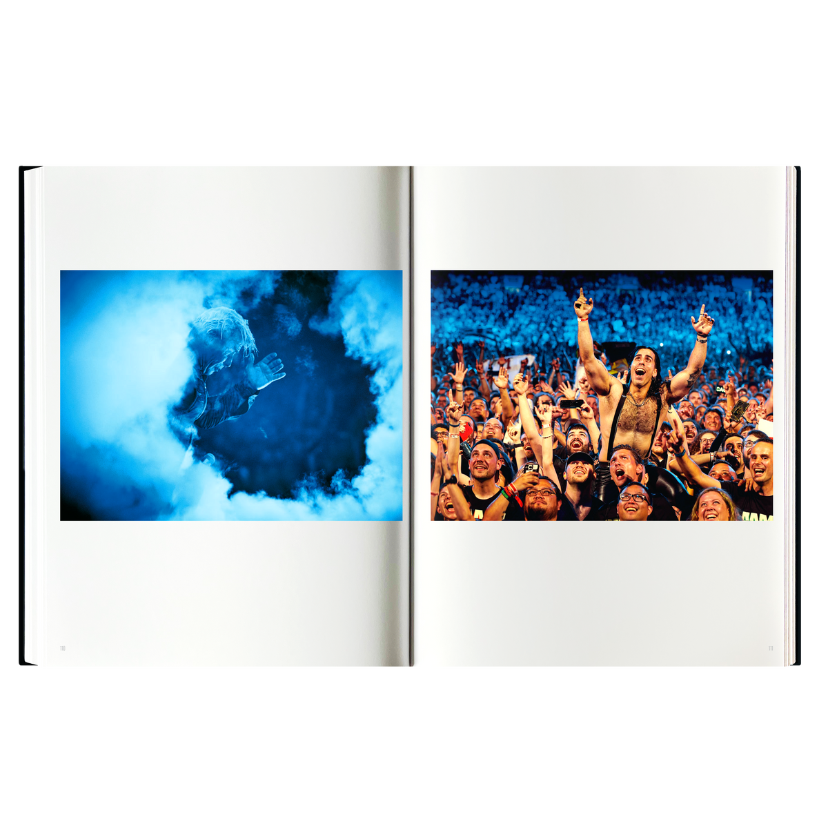 Rammstein - Live in Mexico City: Deluxe Edition Hardback Photo Book + 2 CDs + Blu-Ray