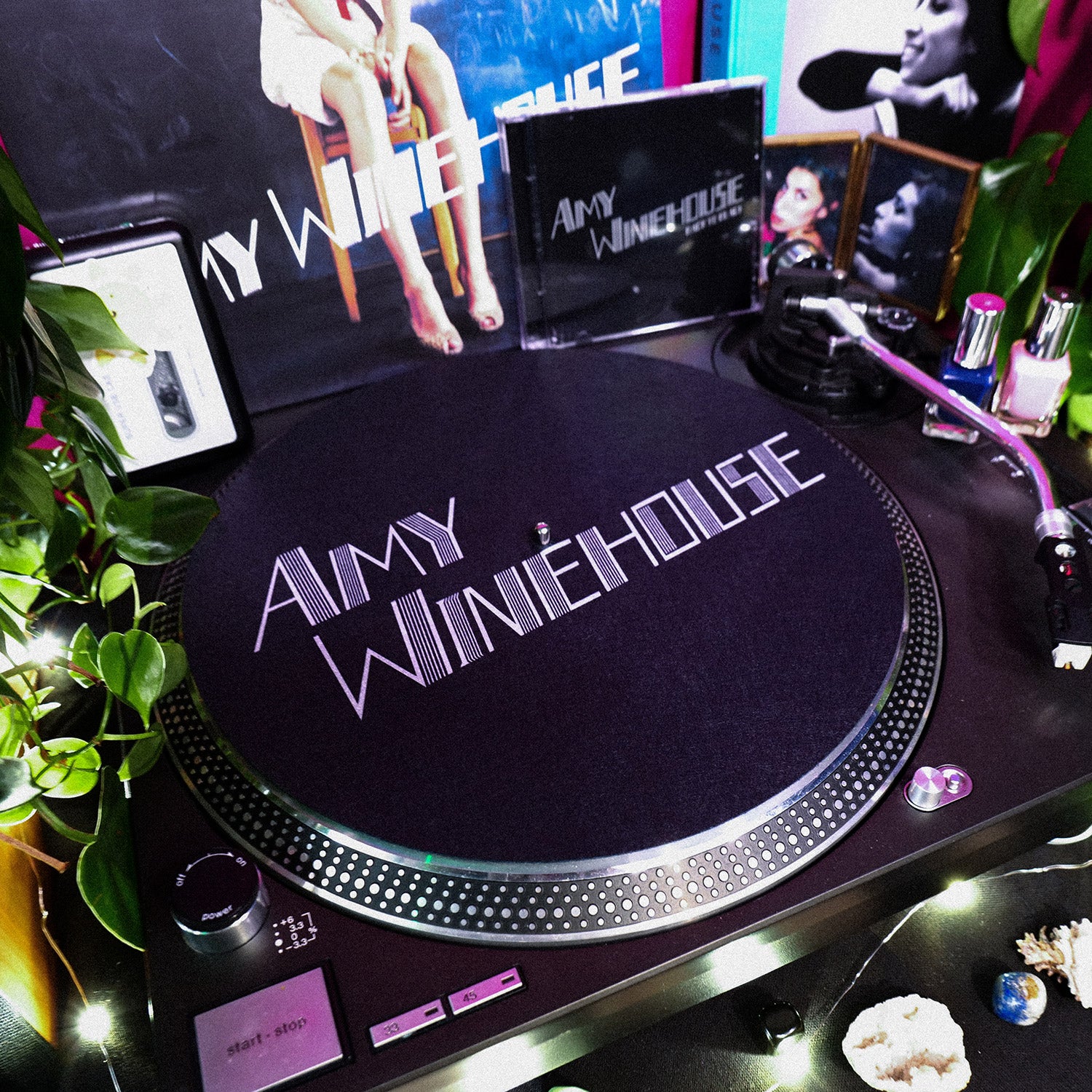 Amy Winehouse - Back To Black Reversible Slipmat 